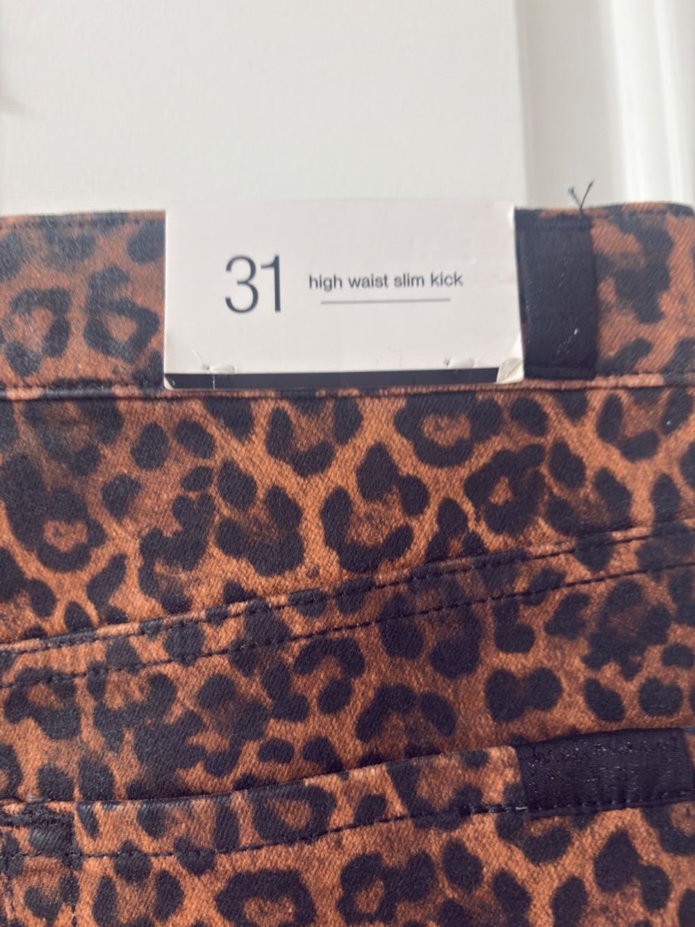 7 for All Mankind - Picture 4 of 10